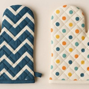 3 Thick Quilted Cotton Oven Mitts Classic Heat Resistant Kitchen Baking Gloves With Cute Printed Geometric Patterns Pair